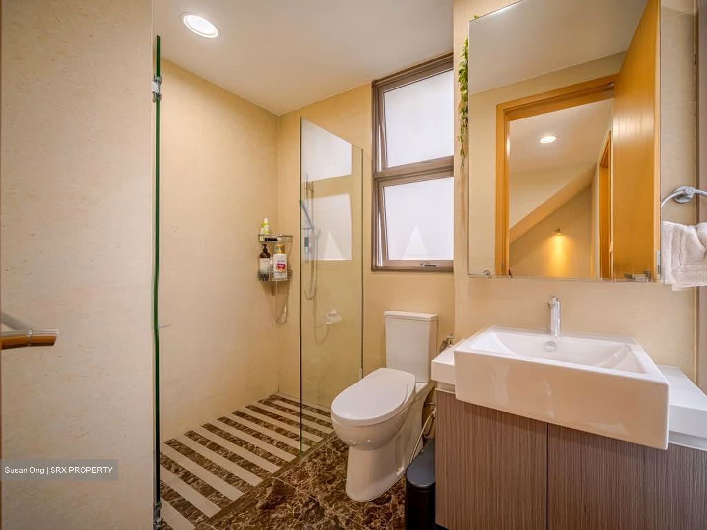 Tagore Avenue (D26), Terrace #574248521